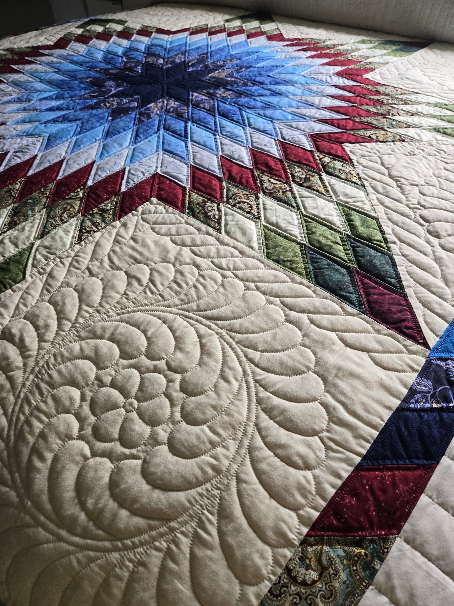 Quilt-Amish Handmade-Lone Star