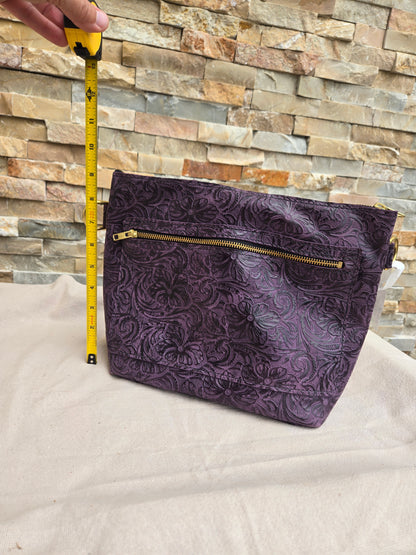 Unique Leather Tote/Purse -  Handmade CUSTOM Leather Tote/Purse by local Amish Artisans (MADE TO ORDER!)  Size MEDIUM - Simple Life Amish Store